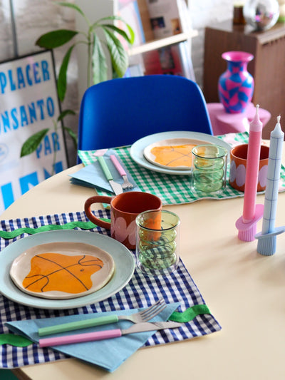 How to Set a Beautiful Spring Table (Simple Ideas for an Easy, Joyful Table)? - Re-leaf