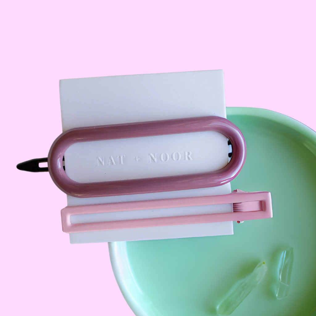 Byron hair clip in pink - Re-leaf