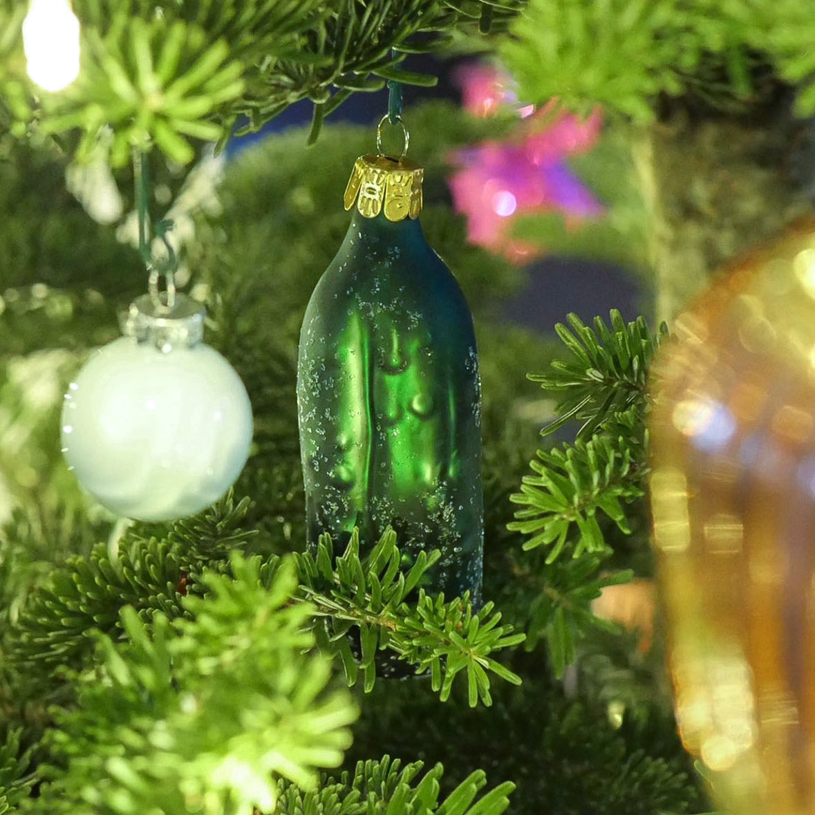 Pickle Christmas decoration - Re-leaf