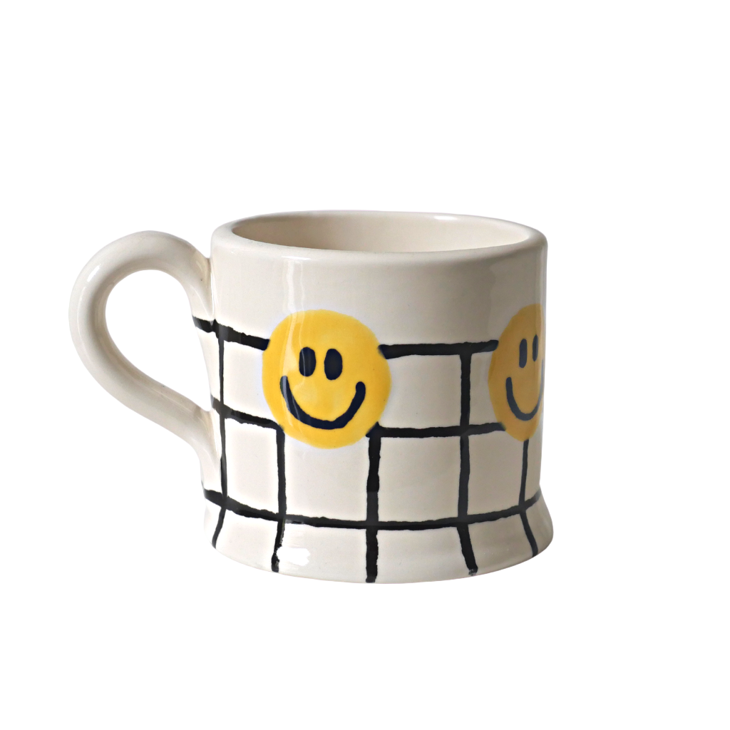 Smiley mug cream & black