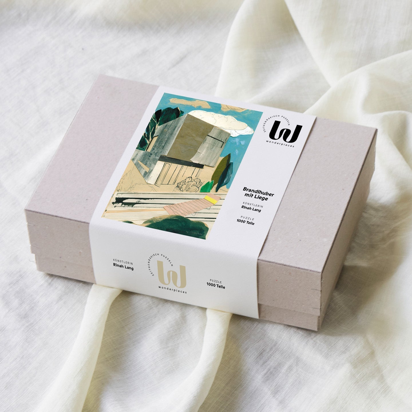 »Brandlhuber mit Liege« von Rinah Lang - Re - leaf