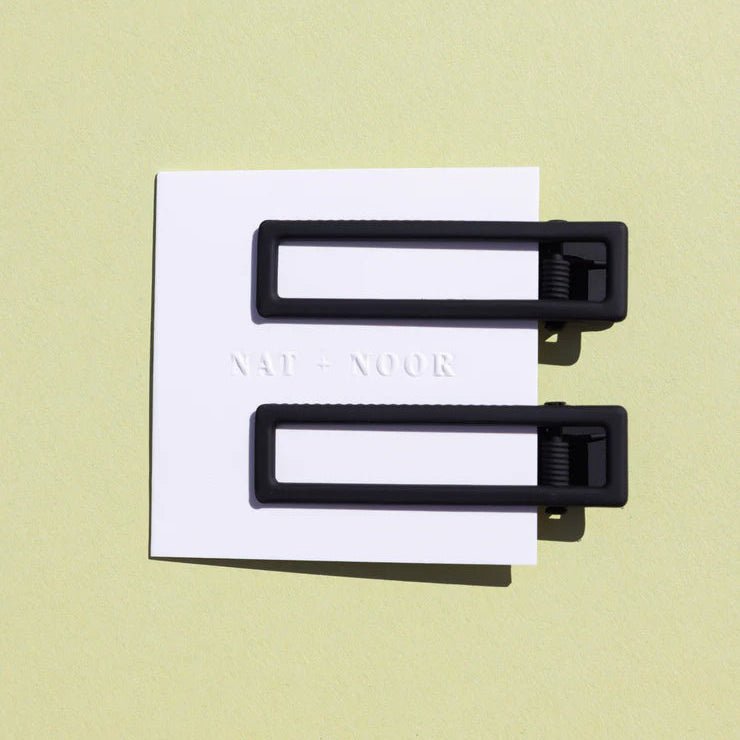 Lu Lu hair clip in black - Re - leaf
