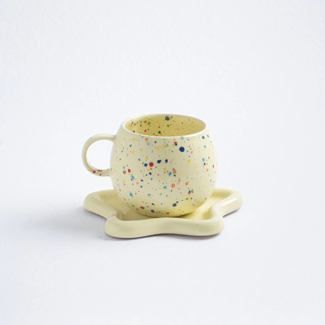 Party Ball Mug Yellow 500 ml - Re - leaf