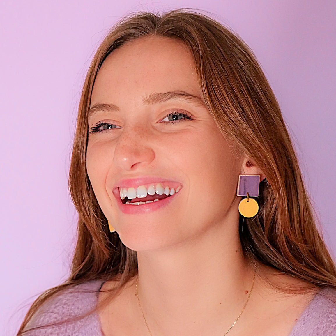 Simonette earrings in purple and soft orange - Re - leaf
