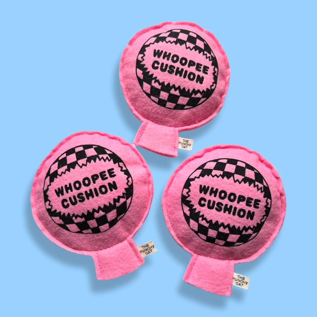 Catnip Whoopee Cushion - Re-leaf