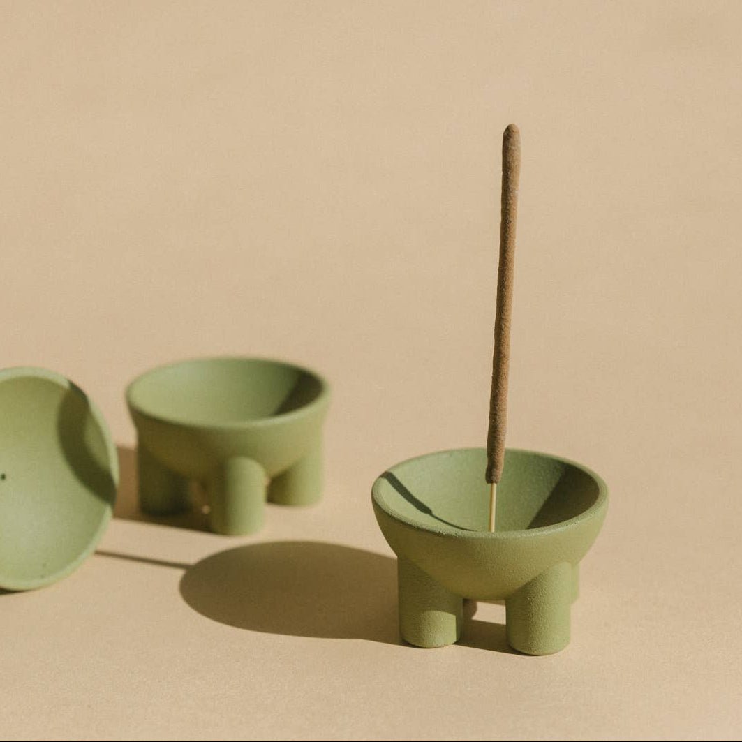Jesmonite incense holder - Re - leaf