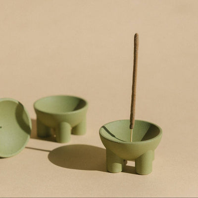 Jesmonite incense holder - Re - leaf