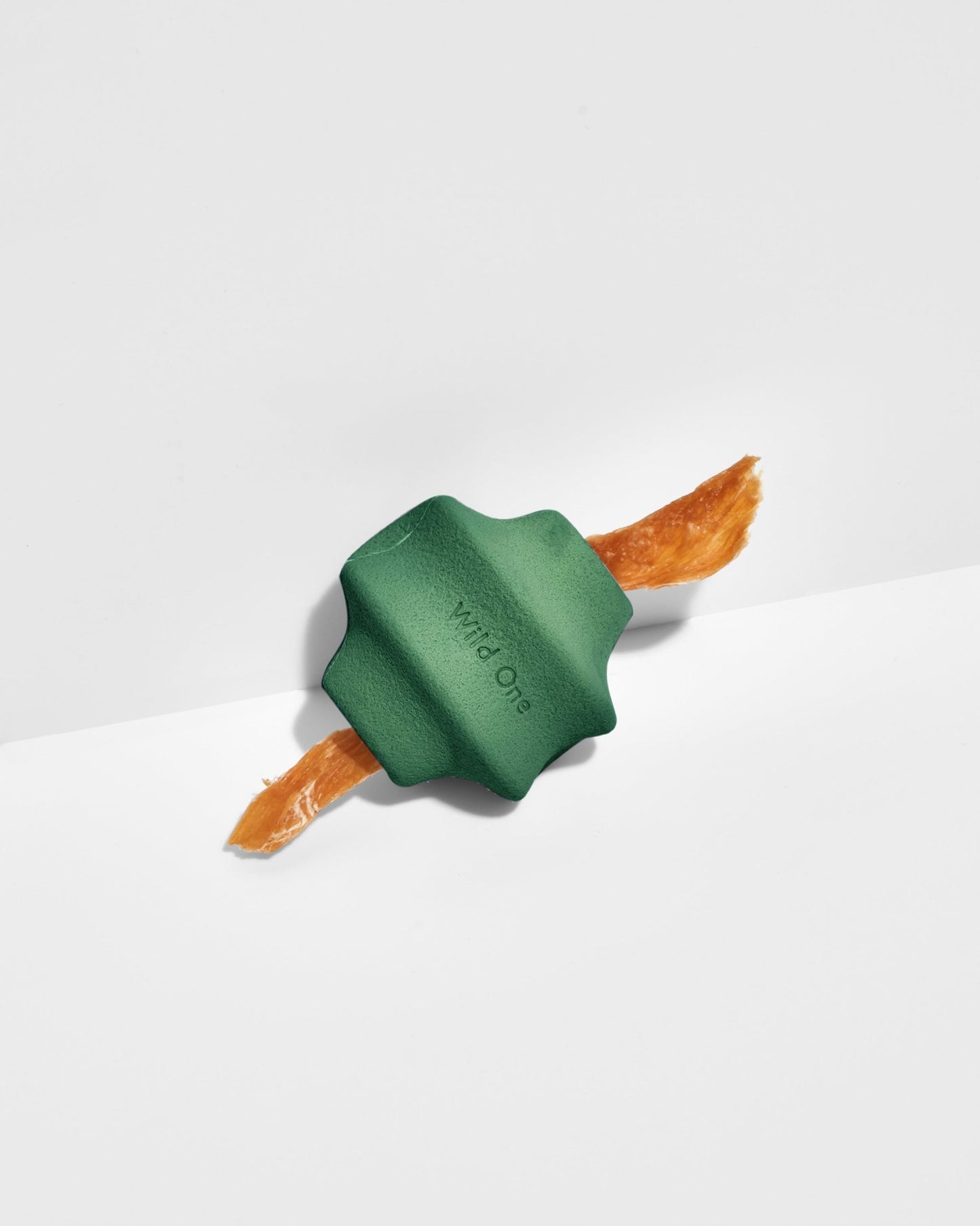 Twist Toss Dog Toy - Re - leaf