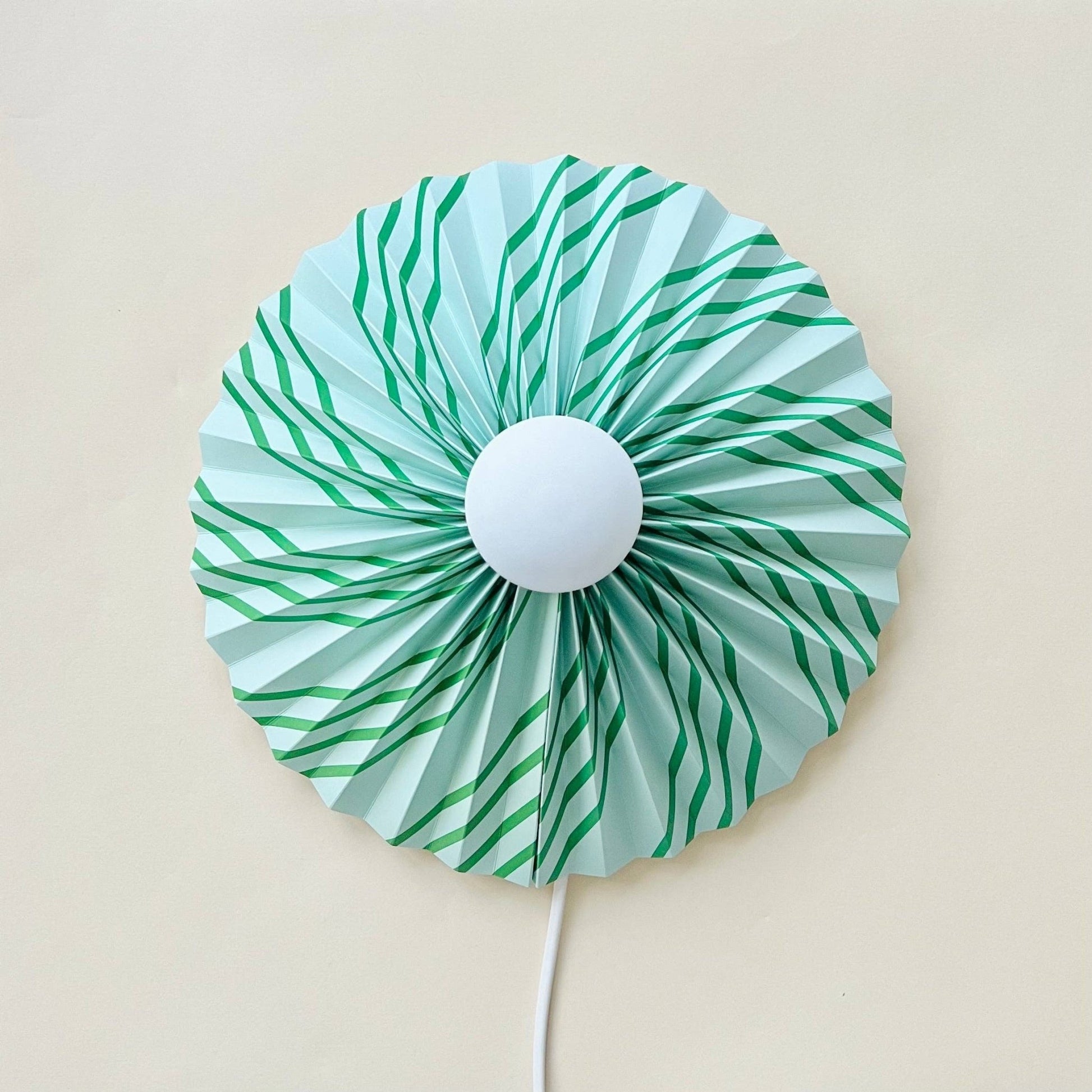 Wall lamp - Green stripes - Re - leaf