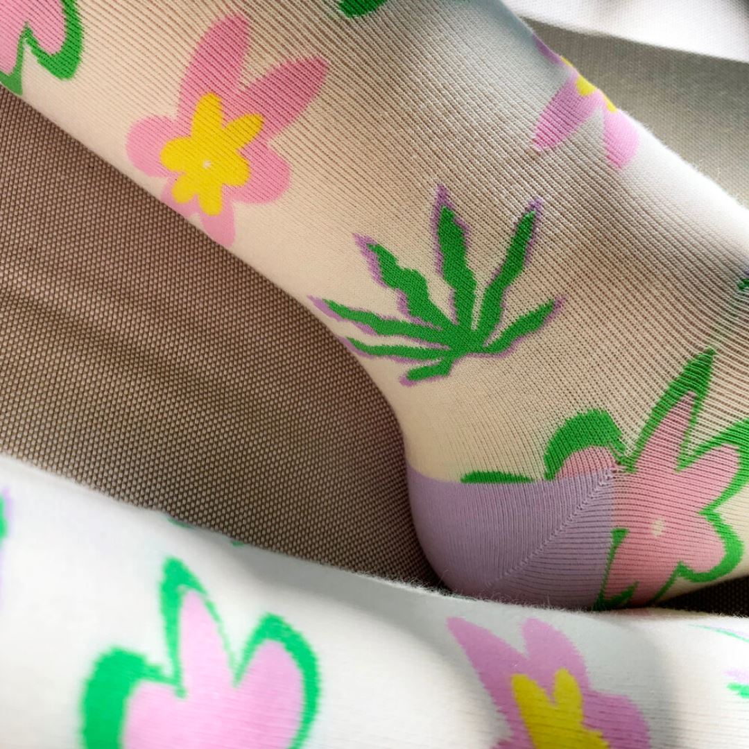 Weed socks - Re - leaf